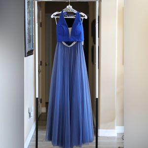 Sherri Hill size 6 Royal blue 2 piece gown